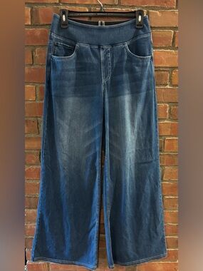 Halara Pull-On Elastic Wide-Leg Jeans